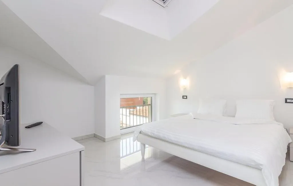 Penthouse Funtana With Pool Apartment Croatia