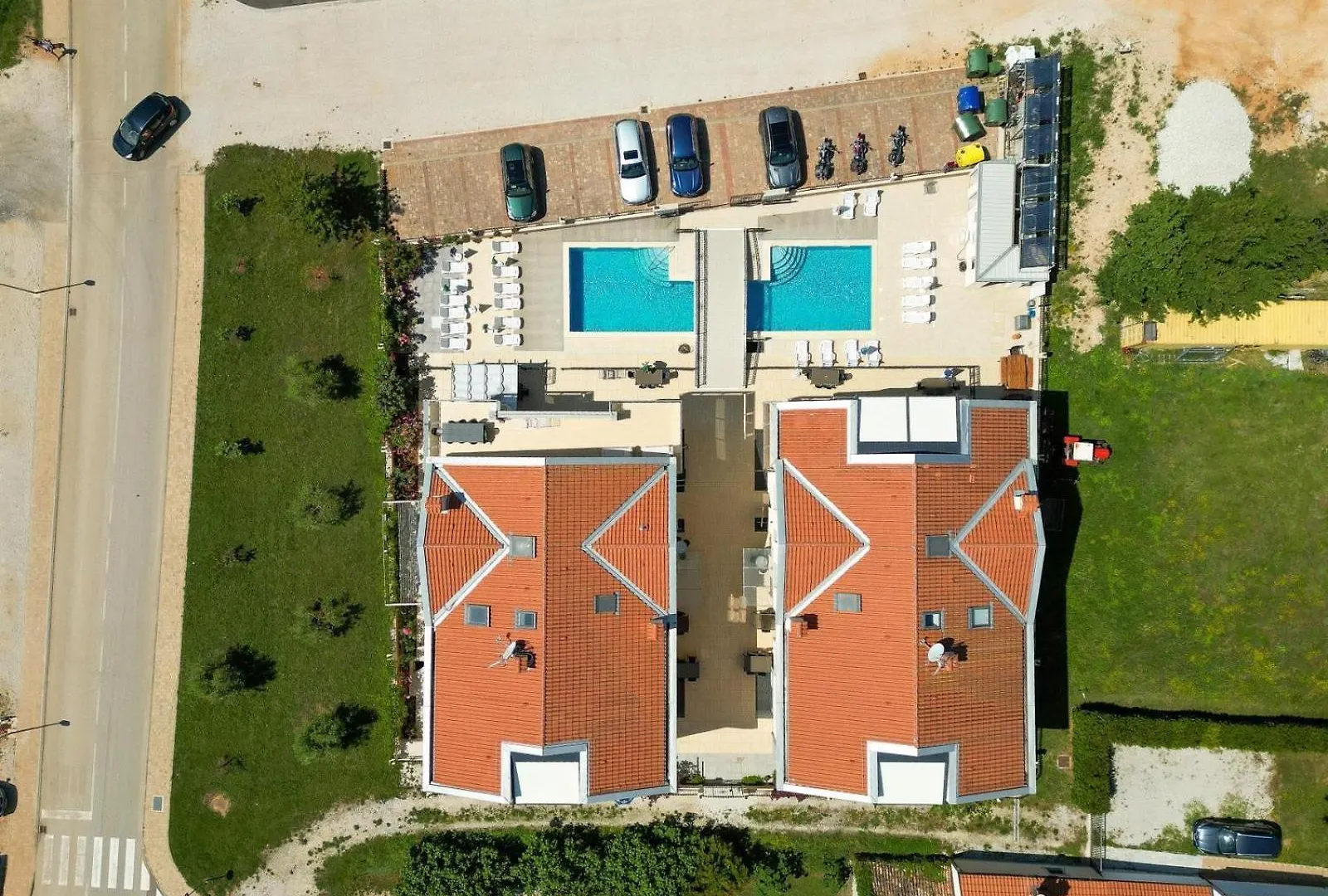 Penthouse Funtana With Pool Apartment